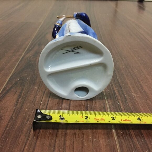 Vintage Ceramic Renaissance Flute Player Figure Made In Korea 8" Hand Painted - Picture 3 of 7